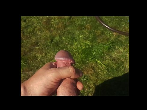 ❤️ Žhavá kočička si nechá ošukat růžovou kundičku a udělá se squirtem v letní zahradě. ️ Kvalitní sex u nás cs.xxxhdporn.ru ☑